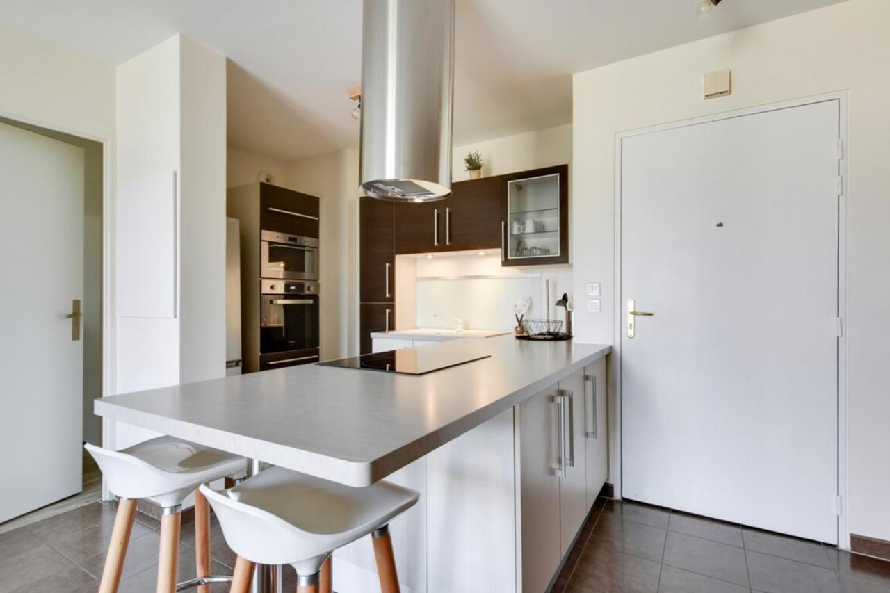 Appartamento Appart Cosy Quartier Calme Hyper Centre Parking Magny-le-Hongre Esterno foto